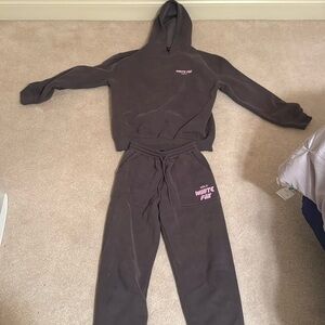 White Fox Matching Sweat-set